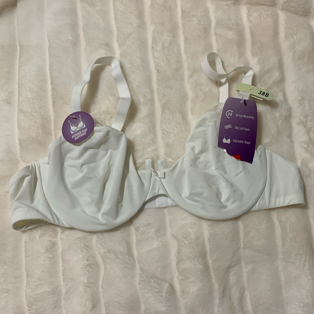 Women’s Hanes Hidden Cup Support Bra Size 38B White NEW WITH TAGS